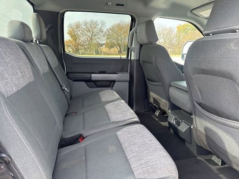 Used 2024 Ford F250 XLT w/ FX4 Off-Road Package image 22