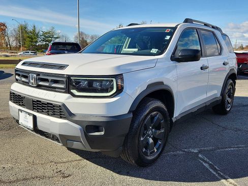 Certified 2026 Honda Passport RTL image 3