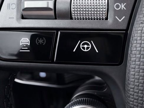 Used 2025 Hyundai Ioniq 5 SEL image 36