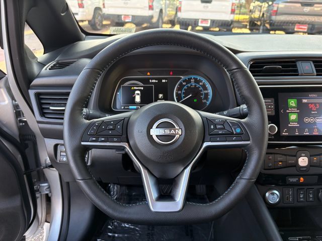 Certified 2025 Nissan Leaf SV Plus FWD image 15