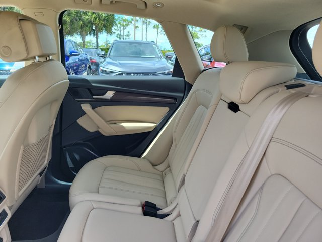 Certified 2022 Audi Q5 2.0T Premium AWD/4WD image 11