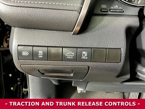 Used 2024 Toyota Camry SE FWD image 36