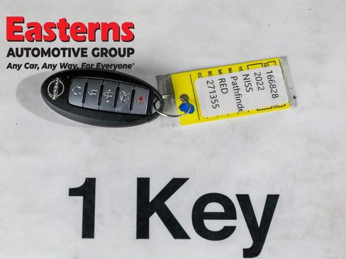 Used 2022 Nissan Pathfinder SL image 27