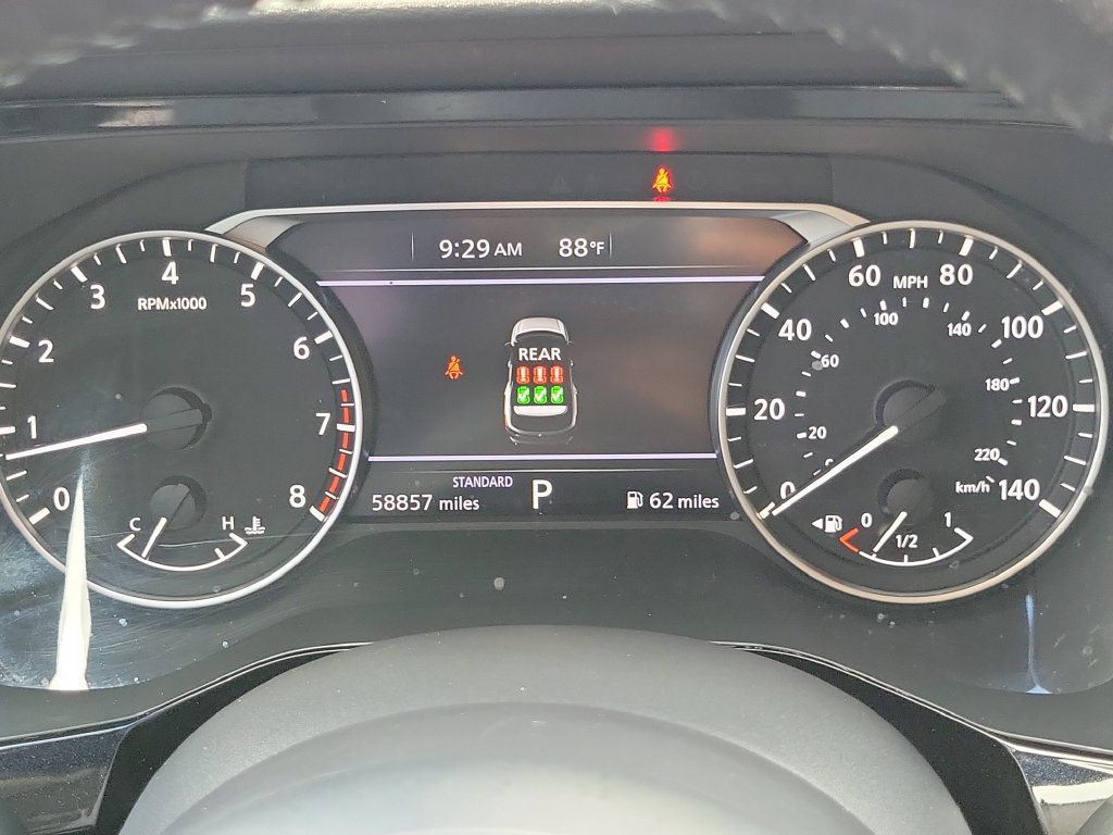 Used 2024 Nissan Pathfinder SV FWD image 30