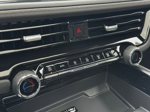 New 2026 Chevrolet Tahoe High Country image 18