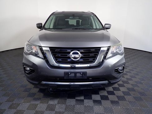 Used 2018 Nissan Pathfinder SV w/ SV All Weather Package image 6