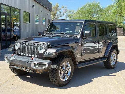 Used 2020 Jeep Wrangler Unlimited Sahara AWD/4WD image 4