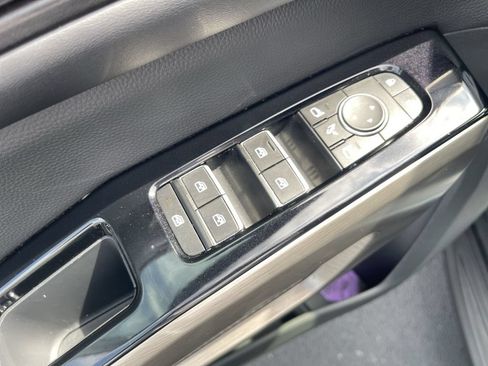 Certified 2023 Nissan Pathfinder Platinum w/ Lighting Package (N93) AWD/4WD image 17