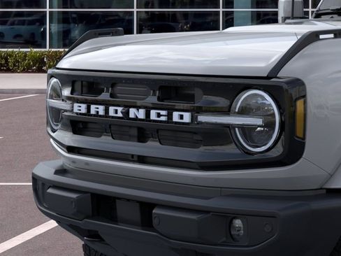 New 2026 Ford Bronco Outer Banks AWD/4WD image 19