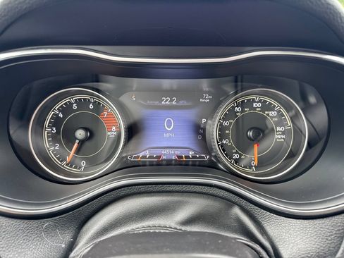 Used 2020 Jeep Cherokee Limited AWD/4WD image 15