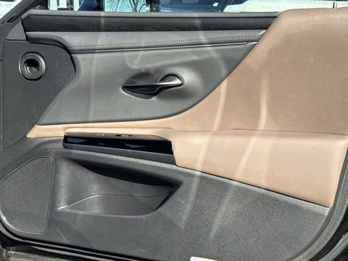 Used 2023 Lexus ES 350 w/ Premium Package image 19