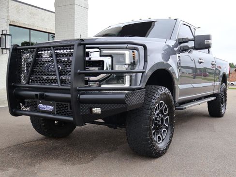 Used 2021 Ford F250 Lariat w/ Chrome Package AWD/4WD image 2