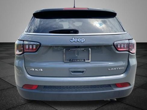 Used 2022 Jeep Compass Limited AWD/4WD image 11