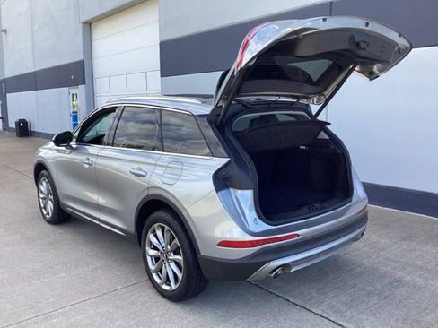 Used 2021 Lincoln Corsair AWD w/ Premium Package image 14
