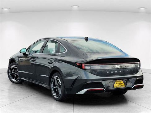 New 2026 Hyundai Sonata SEL image 5