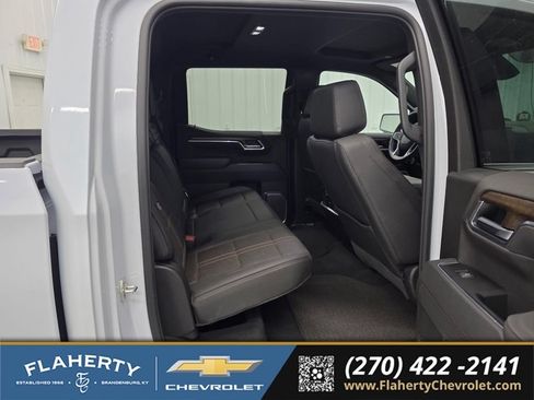 Used 2026 Chevrolet Silverado 1500 High Country w/ Technology Package AWD/4WD image 13