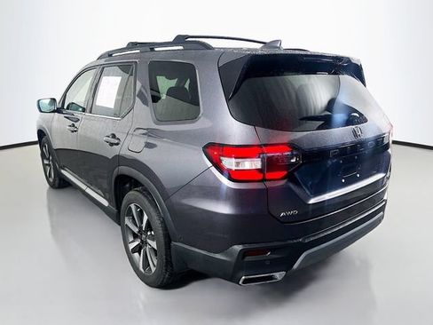 Certified 2023 Honda Pilot Touring image 6