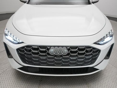 Used 2025 Audi A5 2.0T Premium Plus w/ Premium Plus image 22