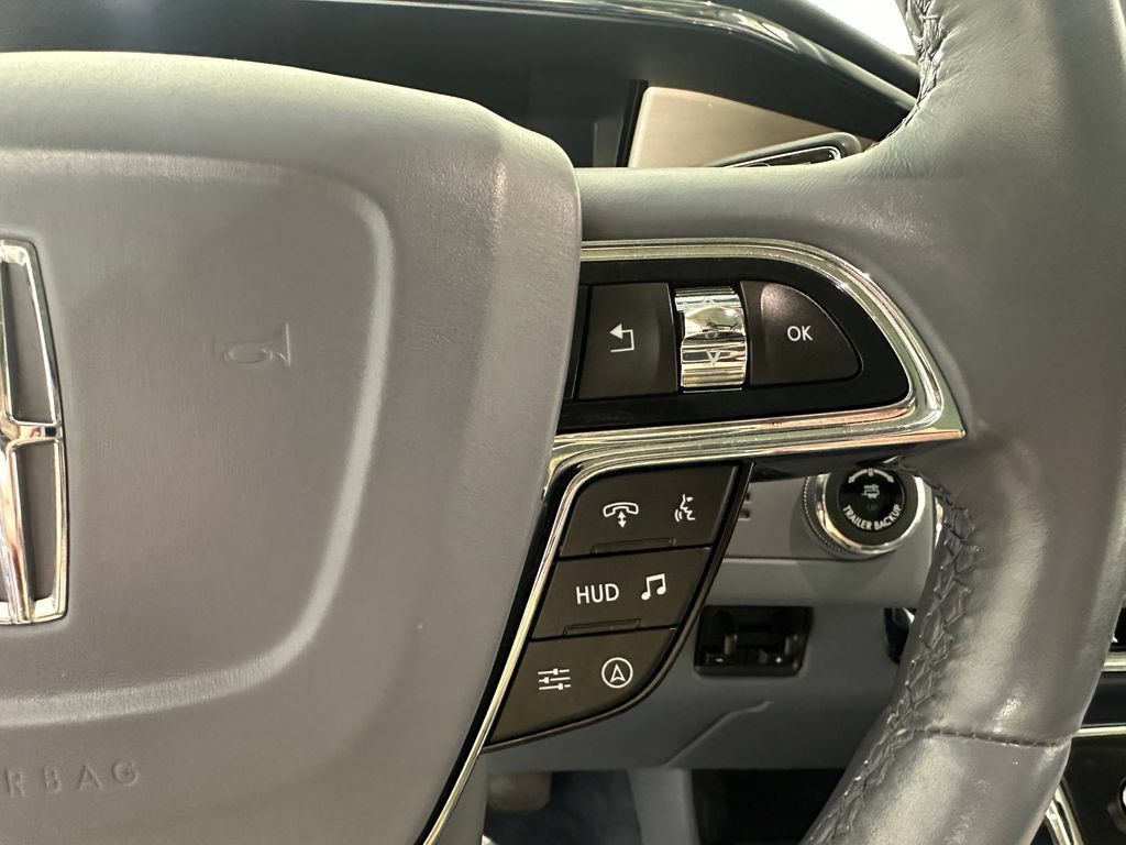 Used 2023 Lincoln Navigator Black Label AWD/4WD image 34