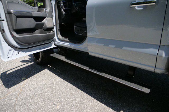 Used 2024 Ford F350 Lariat w/ Lariat Ultimate Package AWD/4WD image 34