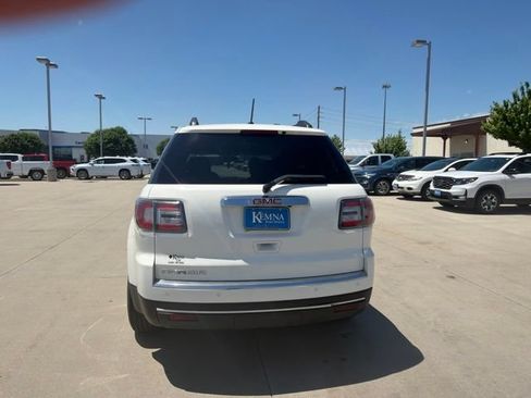 Used 2015 GMC Acadia SLE FWD image 7