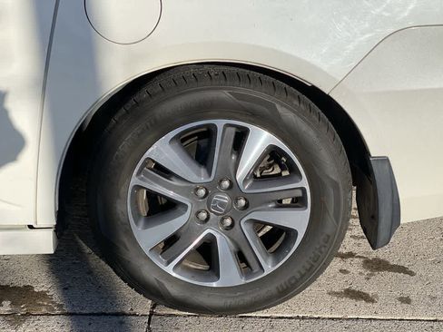 Used 2016 Honda Odyssey Touring image 6