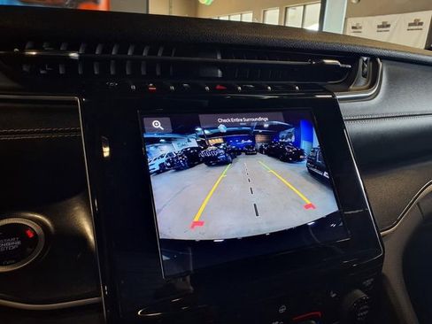 Used 2023 Jeep Grand Cherokee Altitude image 26