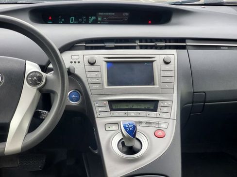 Used 2013 Toyota Prius Two FWD image 22