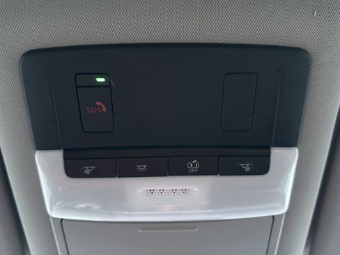 Certified 2023 Nissan Rogue SV image 35