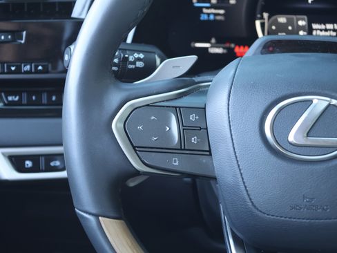 Used 2025 Lexus RX 350 Premium Plus image 18