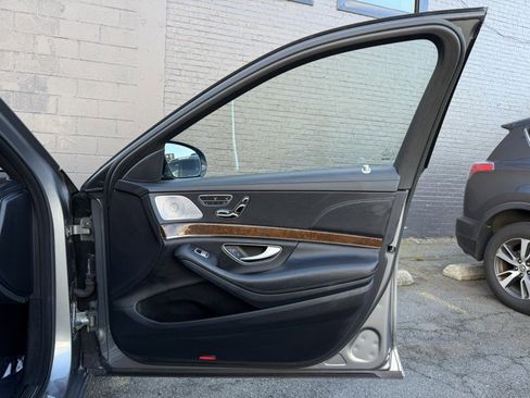 Used 2015 Mercedes-Benz S 550 4MATIC Sedan image 13