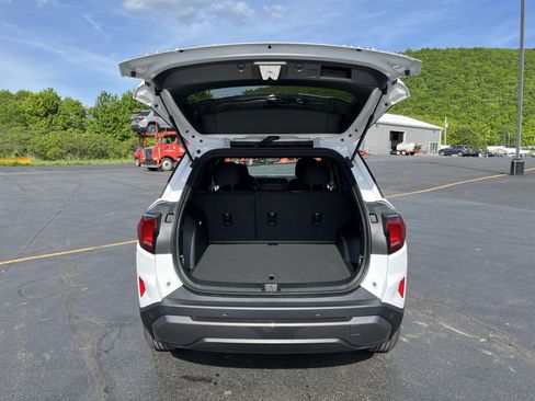 New 2026 GMC Terrain Elevation w/ Technology Package II AWD/4WD image 52