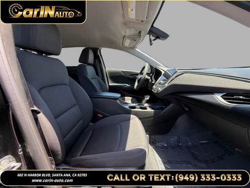 Used 2022 Chevrolet Malibu LT FWD image 21