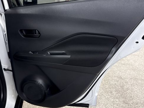 Used 2024 Nissan Kicks S image 18