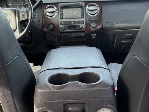 Used 2012 Ford F250 Lariat w/ Lariat Ultimate Pkg image 18