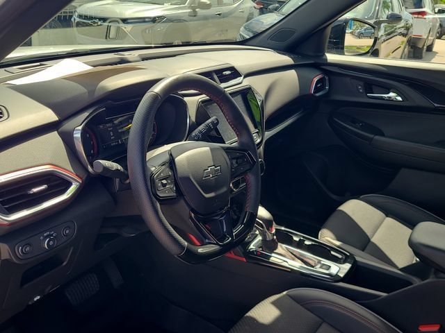 Used 2023 Chevrolet TrailBlazer RS w/ Convenience Package FWD image 15
