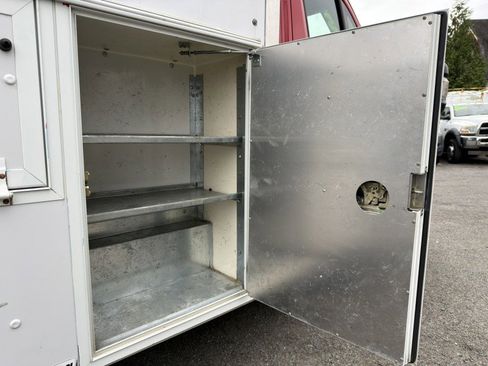 Used 2016 RAM ProMaster 2500 image 38