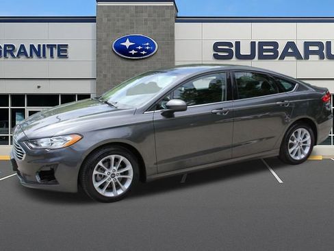 Used 2020 Ford Fusion SE FWD image 5