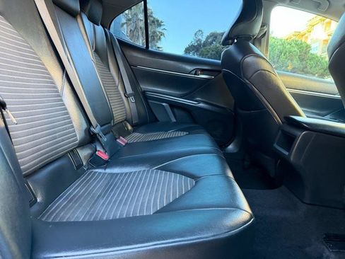 Used 2018 Toyota Camry SE FWD image 66
