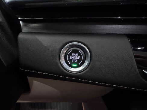 Certified 2023 Cadillac Escalade ESV Premium Luxury w/ Performance Package AWD/4WD image 28