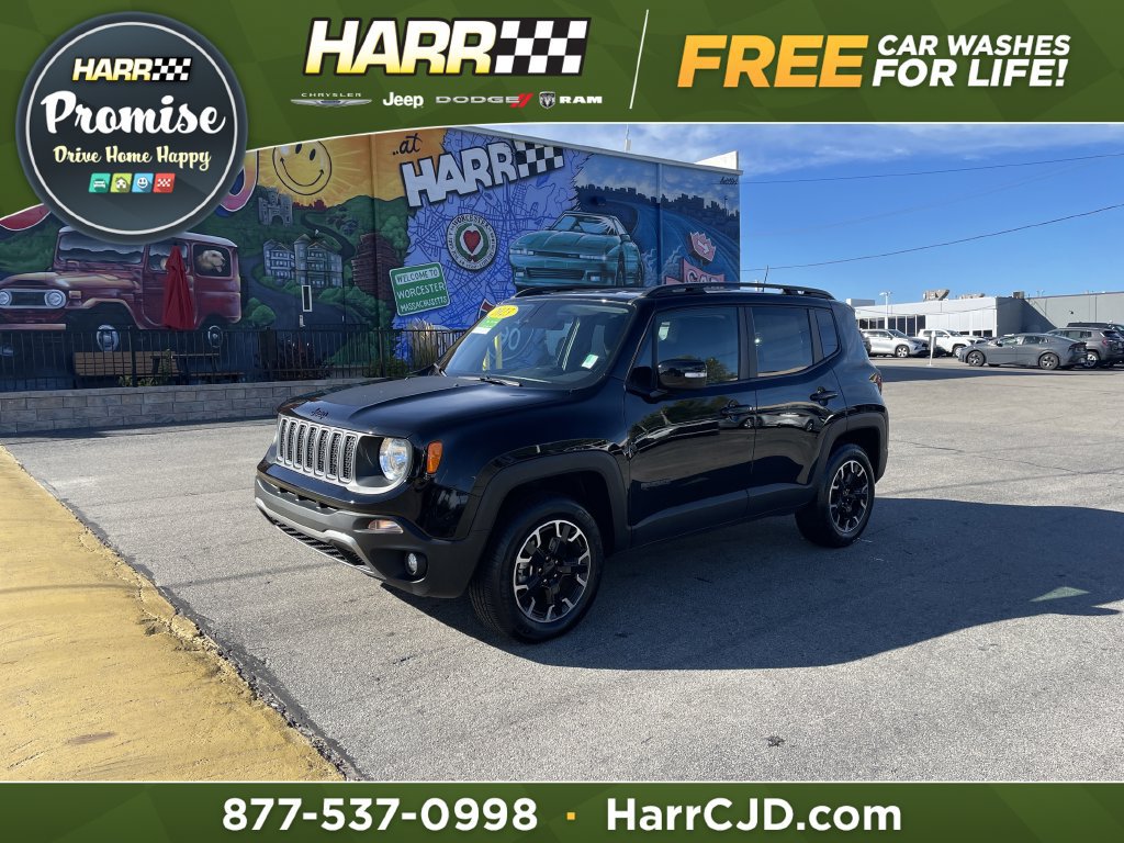 Used 2023 Jeep Renegade Latitude AWD/4WD image 1