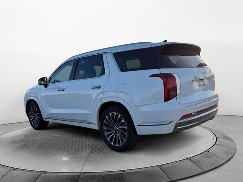 Used 2024 Hyundai Palisade Calligraphy image 7