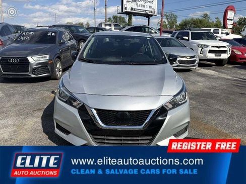 Used 2021 Nissan Versa S FWD image 11