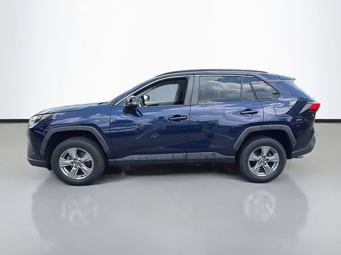 Used 2022 Toyota RAV4 XLE w/ Carpet Mat Package (TMS) FWD image 9