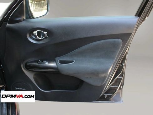 Used 2015 Nissan Juke NISMO RS w/ Interior Illumination Package AWD/4WD image 30
