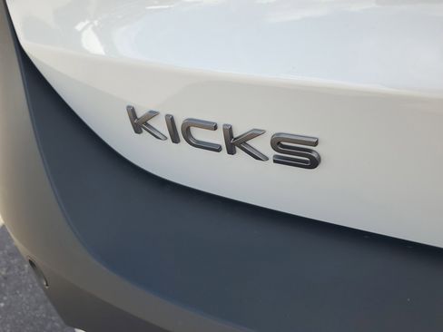 New 2026 Nissan Kicks SV FWD image 8