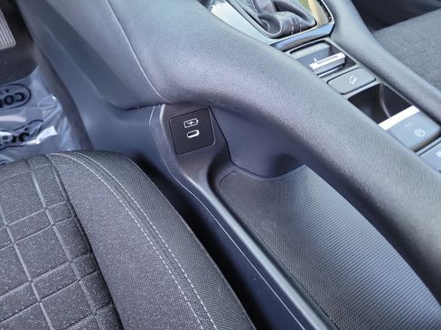 Used 2024 Honda HR-V LX image 26