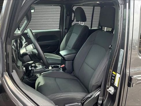 Used 2023 Jeep Wrangler Unlimited Sport AWD/4WD image 20