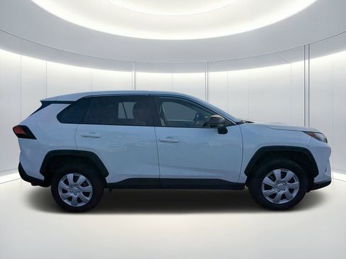 Used 2025 Toyota RAV4 LE image 2