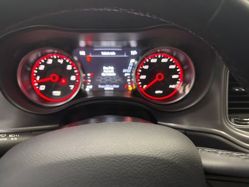 Used 2023 Dodge Charger SXT RWD image 26